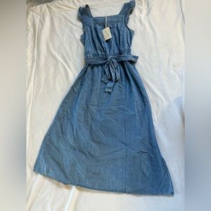 NWT - Universal Denim Woman’s Dress - Small